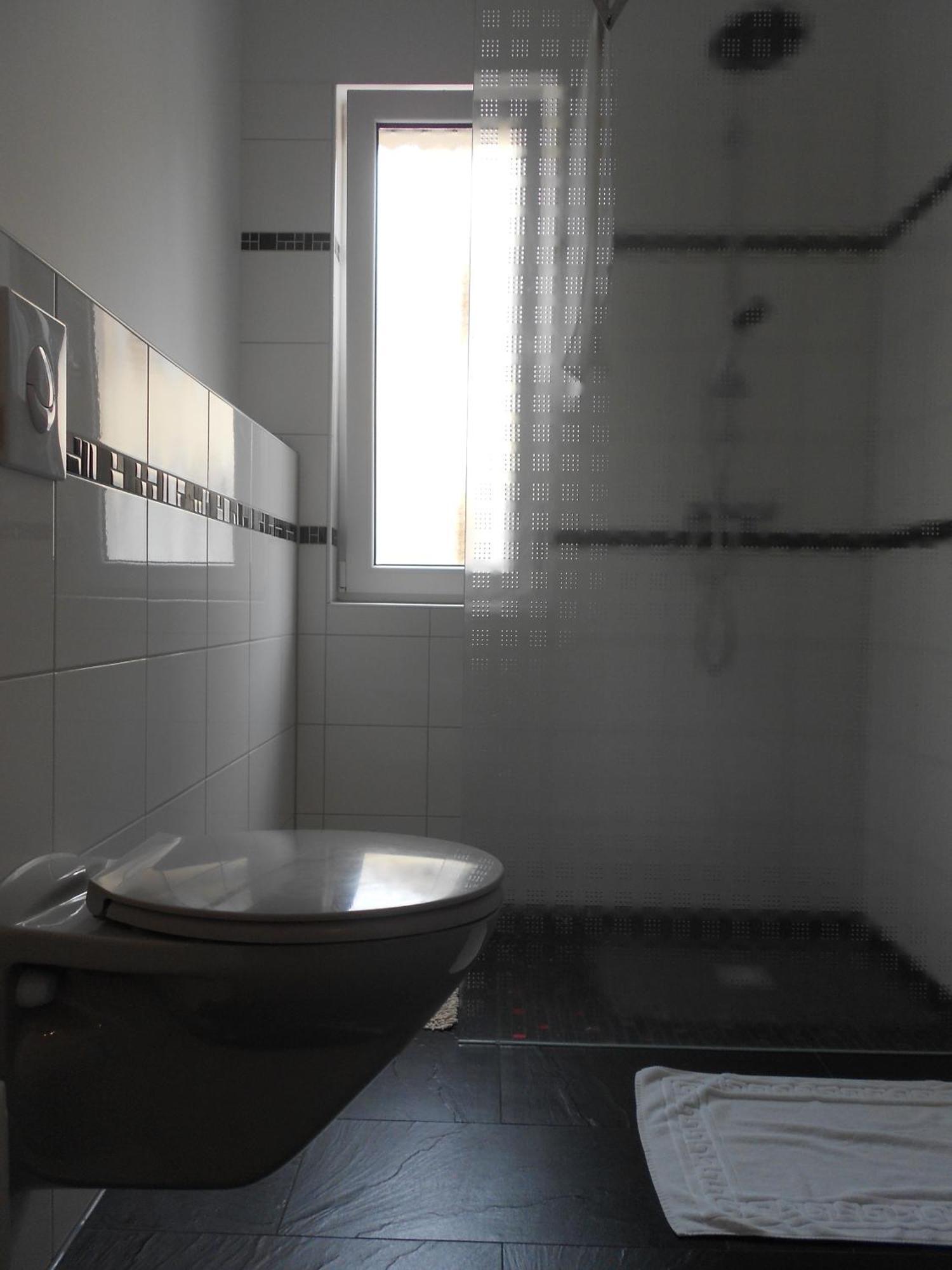 Apartment-Pension Schwalbennest Herzogenaurach Værelse billede