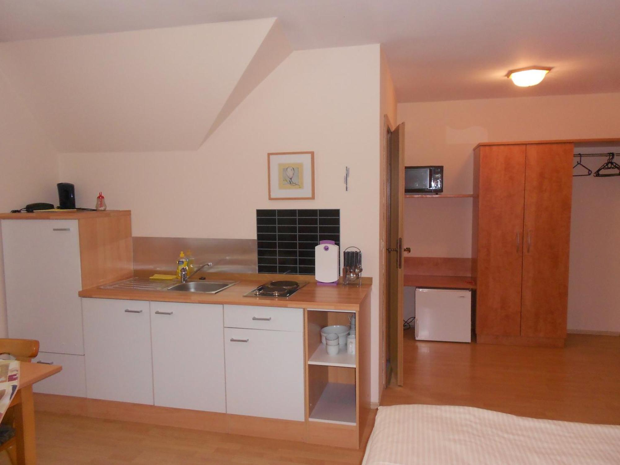 Apartment-Pension Schwalbennest Herzogenaurach Værelse billede