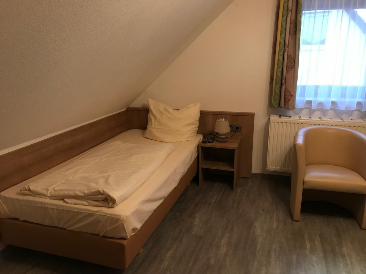Apartment-Pension Schwalbennest Herzogenaurach Værelse billede